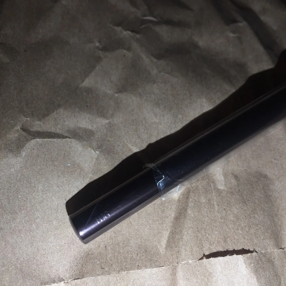 Hourglass concealer brush